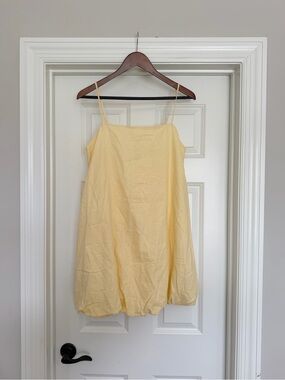 GAP bubble hem butter yellow mini dress size small